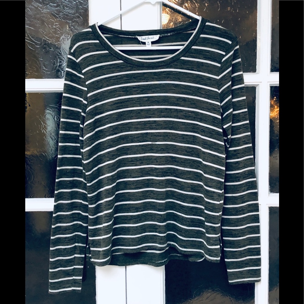 Cloud chaser top